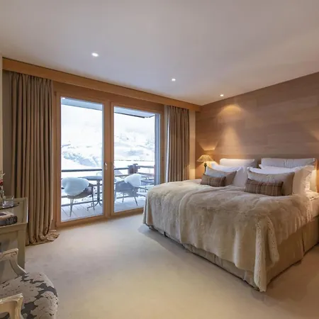 Chalet Kitzbuehel: Your Private Mountain Sanctuary Apartman