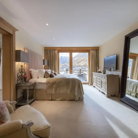 Chalet Kitzbuehel: Your Private Mountain Sanctuary * Griesenau