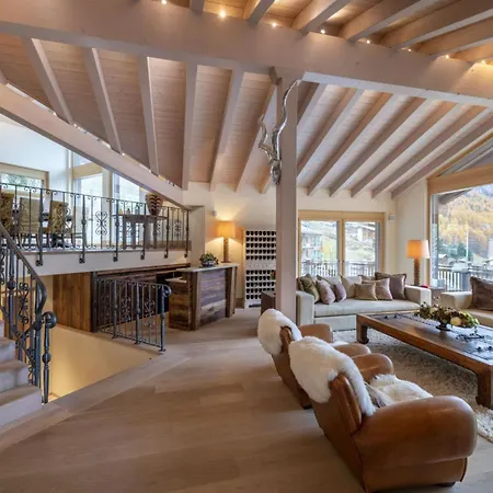 Apartman Chalet Kitzbuehel: Your Private Mountain Sanctuary Griesenau