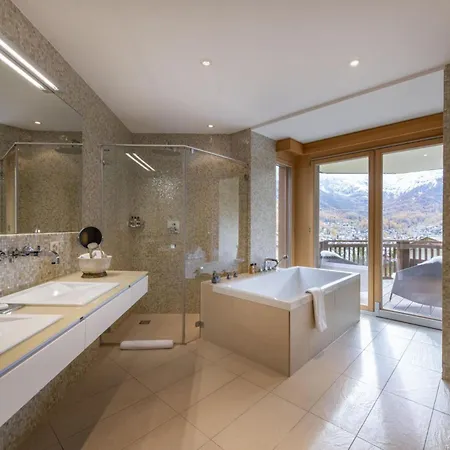 Chalet Kitzbuehel: Your Private Mountain Sanctuary Apartman *