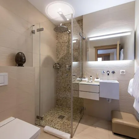 Chalet Kitzbuehel: Your Private Mountain Sanctuary Apartment