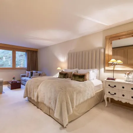 Chalet Kitzbuehel: Your Private Mountain Sanctuary Griesenau